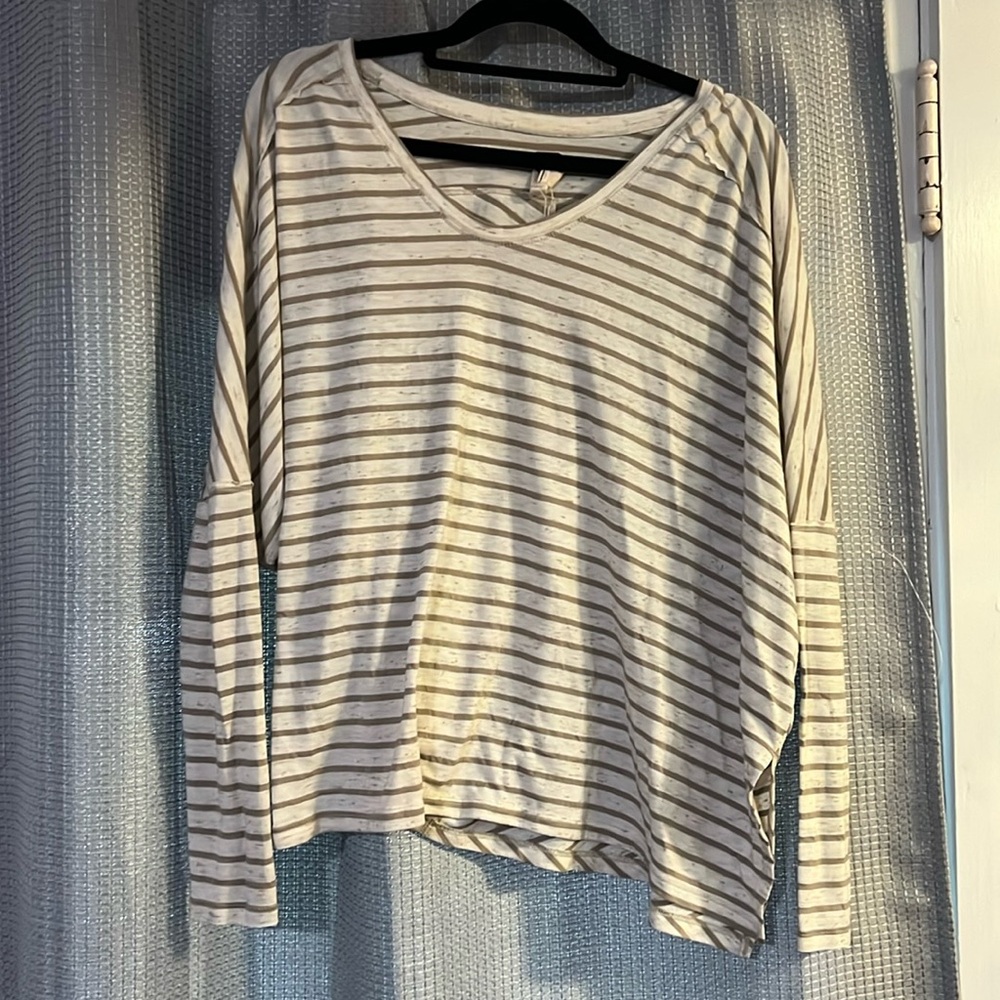 Cute striped Free People tee